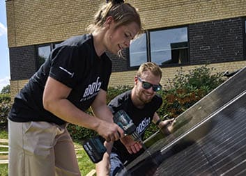 Dansk EL-Forbund - Lasse Haugaard Pedersen / BOOST - din uddannelse 2022 paa Den Jyske Haandvaerkerskole. Workshops fra loerdag.